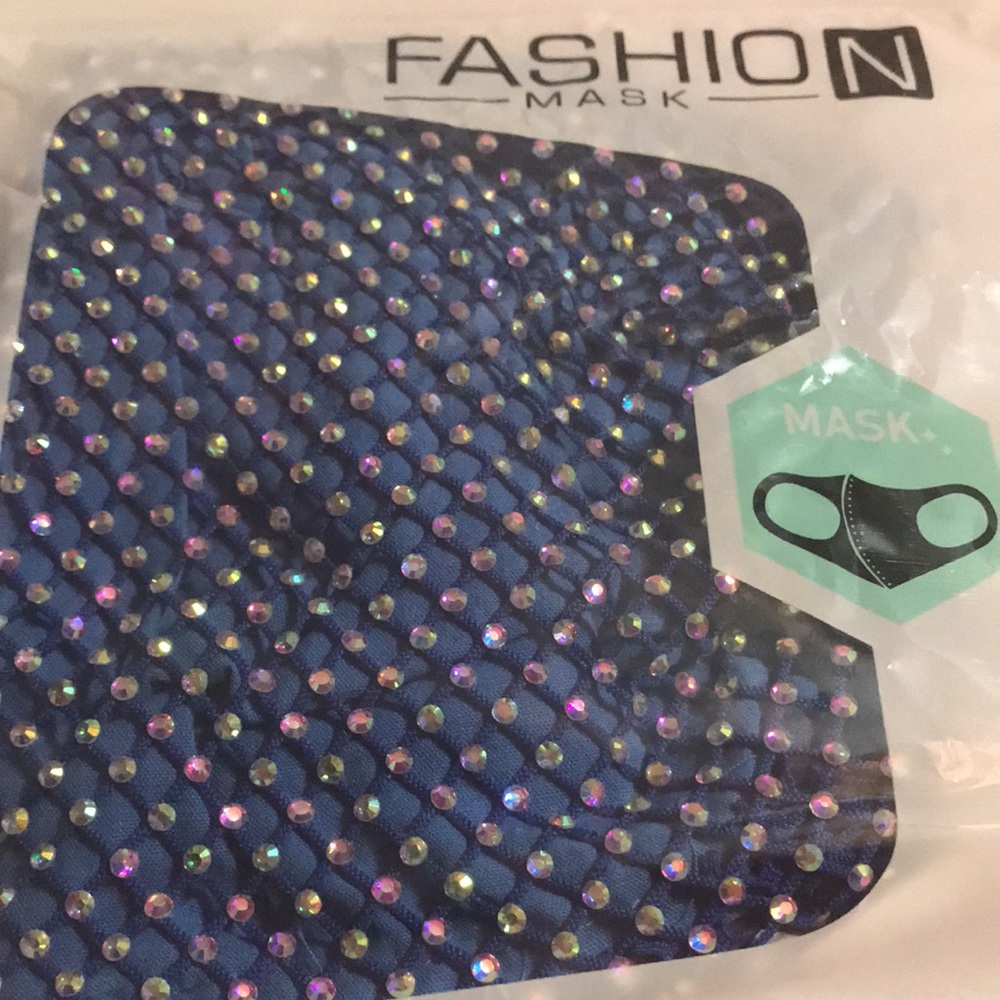 Mask Mesh Rhinestones - Picture 5 of 10